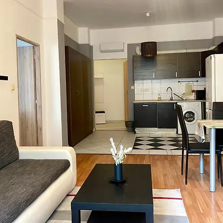 Great King Apartment